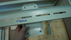 Сбор промышленного оверлока Aurora A757: часть 3 - замечания по сборке столещницы.