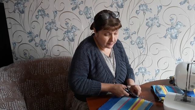 ВЛОГ...Старые полотенца!!!
Как за 5 минут из одного брудера сделать 2!!! смотреть онлайн