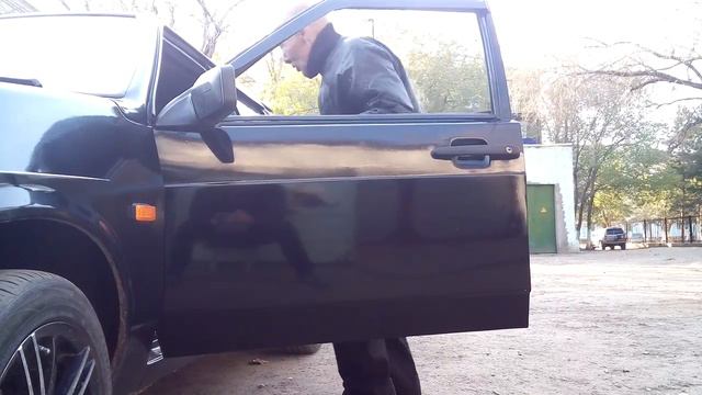 Синий человек зарабатывает на догон смотреть онлайн