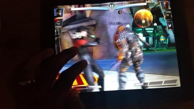 Injustice EVOLVING Gauntlet Gear Card смотреть онлайн