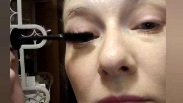 Макияж в розовом цвете