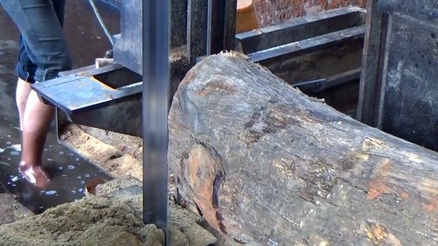 woodworking.Luar biasa,,Dibandrol senilai 34juta 1 truk kayu jati di gergaji bahan pintu kupu tarun смотреть онлайн