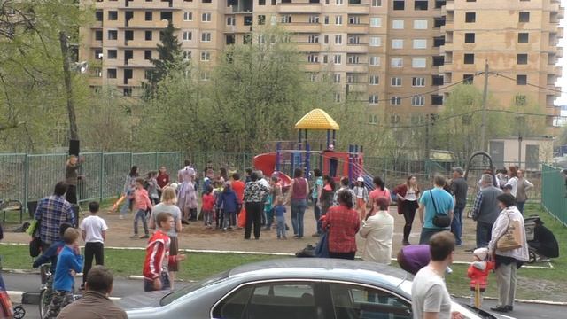 Праздник во дворе/Хлебниково/Театр "Город" 02 мая 2018 года. смотреть онлайн