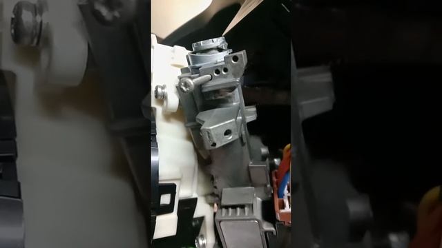 Ремонт замка зажигания Honda CR-V 3 смотреть онлайн