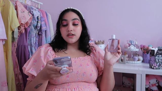trying ariana grande's 'god is a woman' perfume ☁️ first impressions & wear test ♡ смотреть онлайн