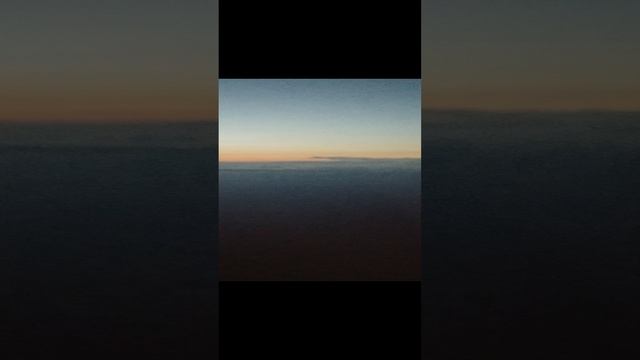 20230620_Белая ночь над Питером. Высота 10 км смотреть онлайн