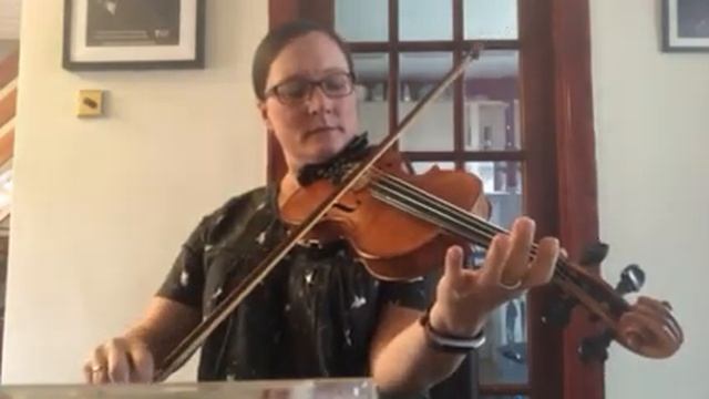 Hector the Hero in D. Played by Fiona Cuthill. Beginners Fiddle. смотреть онлайн