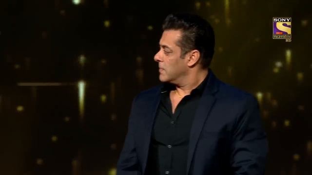 A Glamorous Night Of UMANG | Umang 2020 | FULL EVENT | Shahrukh Khan, Salman Khan, Kapil Sharma смотреть онлайн