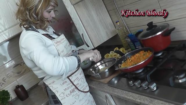 Картофель фаршированный мясным фаршем. Картошка мясной фарш овощи. Potatoes Stuffed With Minced Mea