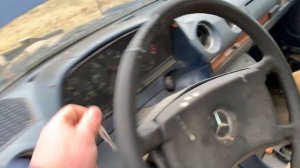 Mercedes-Benz W123 НА ПРОДАЖУ. Шесть лет на улице.