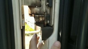 Замена верхней петли двери МАН ТГА