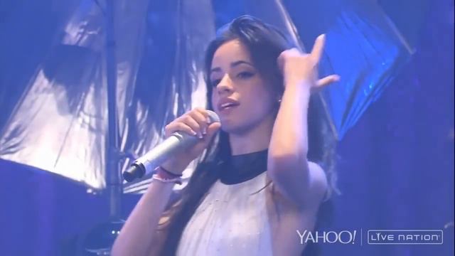 Worth It (LIVE @ Boston) - Fifth Harmony (HD)