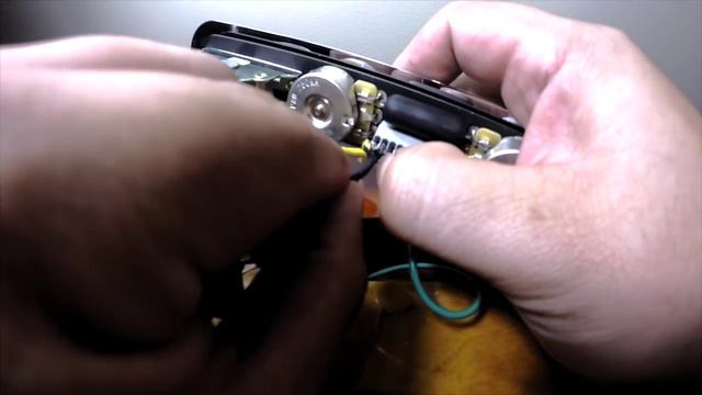 Obsidian Wire Solderless Upgrade Harness - Installation Demo смотреть онлайн