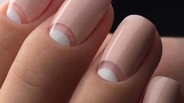 Весенний маникюр 2021💅 идеи, тренды смотреть онлайн