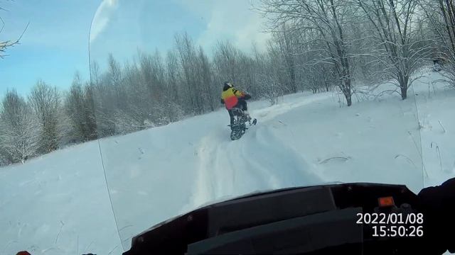 Снегоход 2022 смотреть онлайн