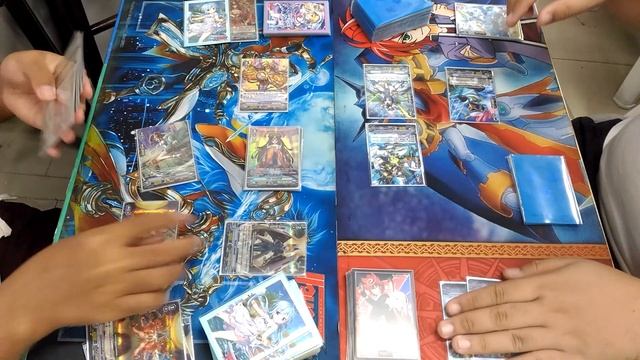 VFT V Battle Oracle Think Tank V (VBT-01) Vs. Aqua Force V (VEB-02) смотреть онлайн