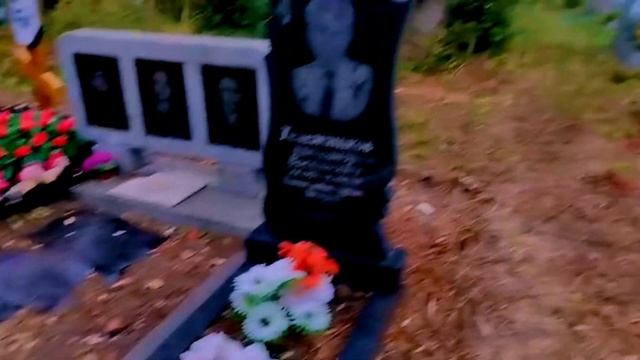 ВЕНЕЦ БЕЗБРАЧИЯ:ЧТО ЭТО и как от него избавиться?Порча на одиночество.Снятие на кладбише.Магия. смотреть онлайн