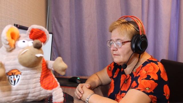 РЕАКЦИЯ МАМЫ НА [VESNA305, Бьянка - Мальчик на Баду] смотреть онлайн