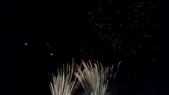 OUR CRAZY NYE FIREWORK SHOW (TWO TRAILERS FULL) смотреть онлайн
