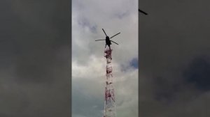 Вертолетный монтаж башни «Билайн»