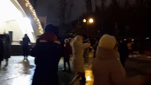 А СНЕГ ИДЕТ 1.01.2022 смотреть онлайн