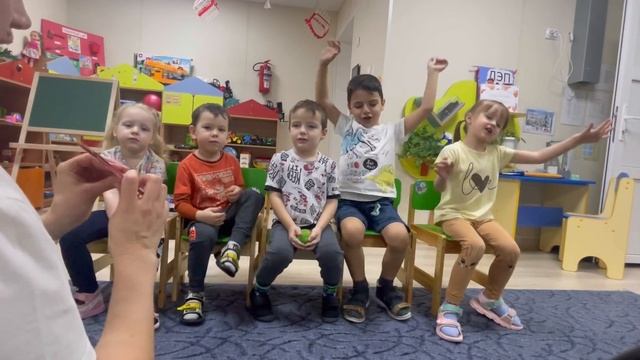 Английский язык- дети 3 - 4 года/LarkLand смотреть онлайн