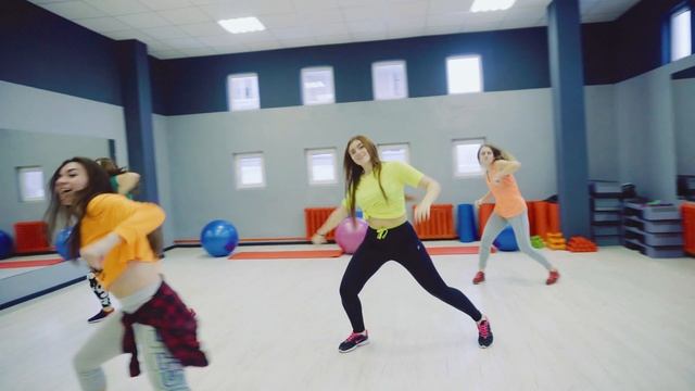 Tatiana Krasovskaya - Zumba® instructor ZIN™ [ Grodno, Belarus ] смотреть онлайн