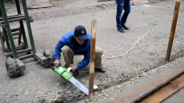 В Одессе благоустраивают Старобазарный сквер и демонтируют веревочный парк смотреть онлайн