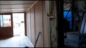 Блок контейнер с распашными воротами БК 07