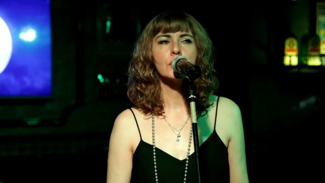 Белой ночью. Анна Ахматова читает Ангелина Башле. 18 смотреть онлайн