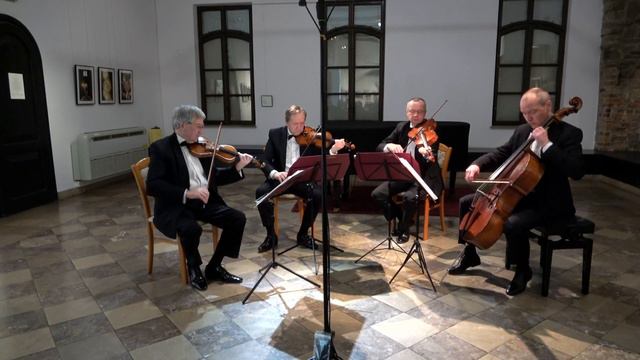 Joseph Haydn String Quartet In G Major Hob. III:81  (op. 77 No.1)