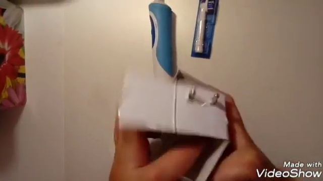 Обзор на электрическую зубную щетку Oral-B VITALITY смотреть онлайн