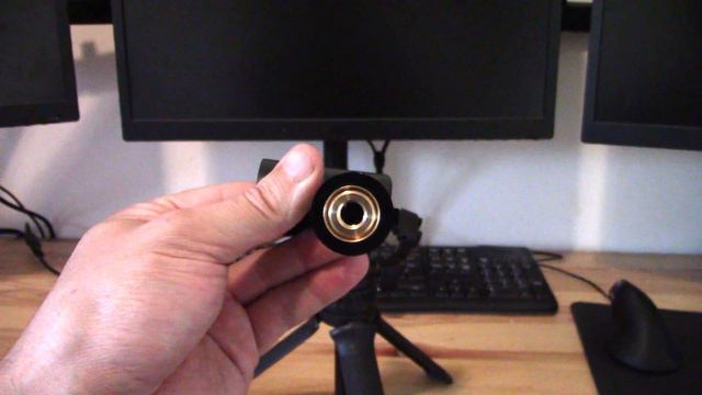 Ulanzi MT-34 - Using It As A Desktop Microphone Stand смотреть онлайн