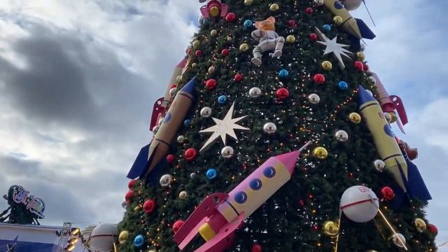 Москва 2020 смотреть онлайн