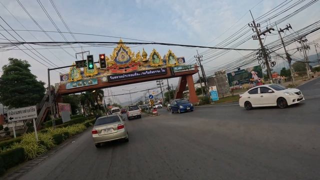 Дорога на Chalong pier смотреть онлайн