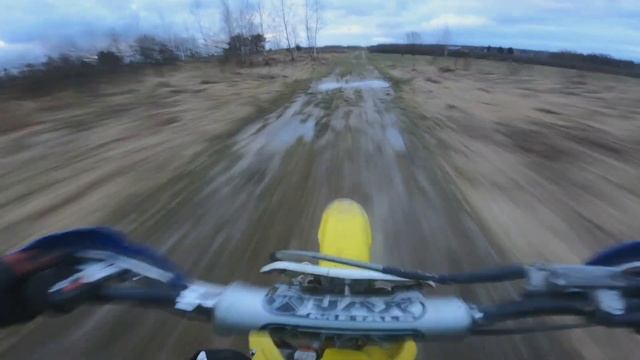 Mały pion ale trzeba wjechać | Suzuki RM85 | Enduro świr | смотреть онлайн