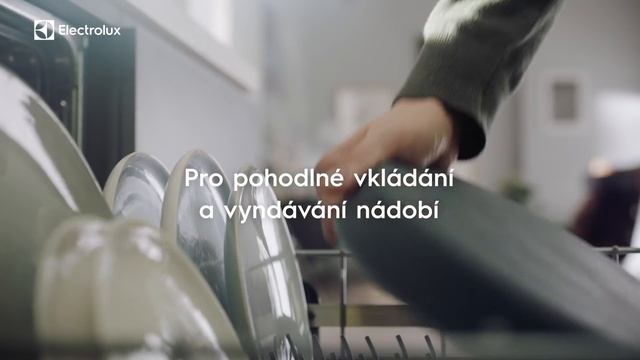 Myčka Electrolux ComfortLift® se zvedacím spodním košem pro vaše pohodlí смотреть онлайн