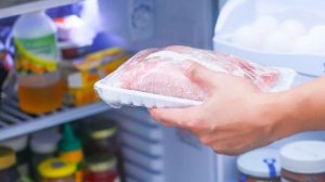 СКОЛЬКО ХРАНИТСЯ МЯСО В МОРОЗИЛКЕ