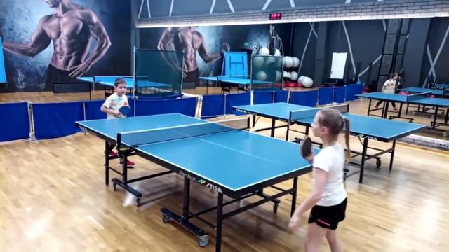 Топ-спин - X-fit / Школа настольного тенниса #video #live #sport #спорт #теннис смотреть онлайн