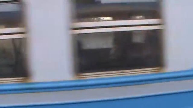 ПРИМІСЬКА ЕЛЕКТРИЧКА ЕЛЕКТРОПОЕЗД ЕР9М-520 СТАНЦІЯ БРОВАРИ смотреть онлайн