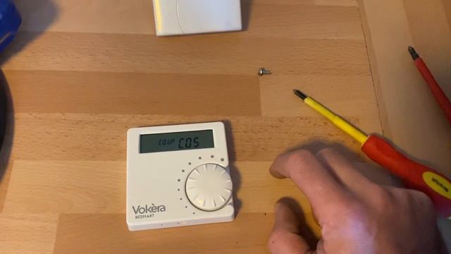 e82 code on vokera thermostat - repair communication error - VOKERA BeSmart thermostat receiver смотреть онлайн