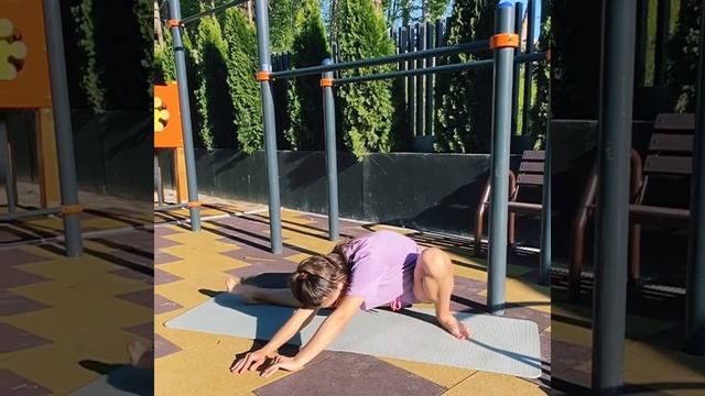 Упражнения для новичков,чтобы сесть на ШПАГАТ! смотреть онлайн