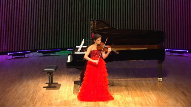Partita III (Preludio) BWV 1006 - J. S. Bach смотреть онлайн
