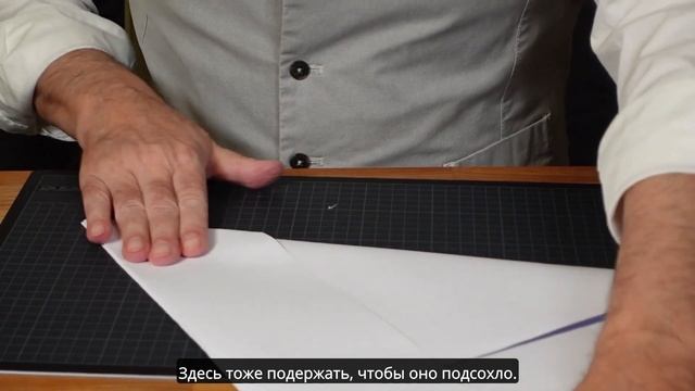 ШАПКА-УКРЫТИЕ Урок 2 из курса «Арт-терапия и бумага» смотреть онлайн