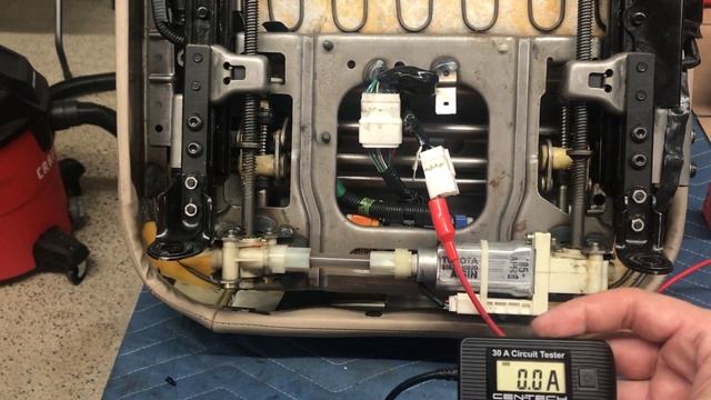 Finding a hi-amp draw from one of the motors on the 80 Series Land Cruiser's seats смотреть онлайн