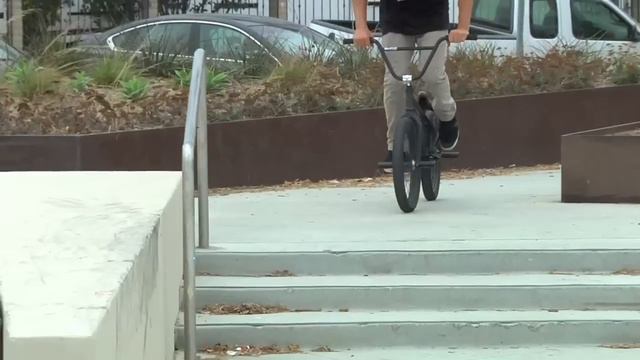 CULTCREW/ PEEP GAME X CULT смотреть онлайн