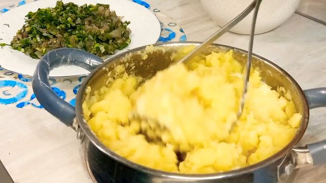 Что можно готовить из обычного лаваша. вкусный завтрак!Оилангиз учун жуда ёкимли нанушта. смотреть онлайн