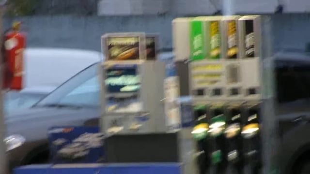 Canon PowerShot SX240 HS gas station test video Riga Latvia смотреть онлайн