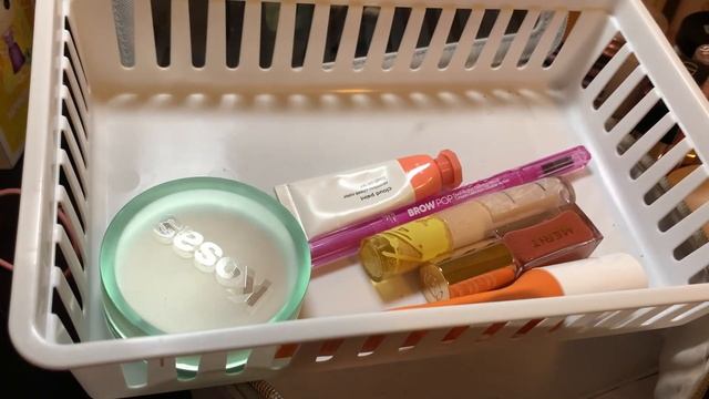 shop my stash for my favorite makeup! | bi-weekly makeup rotation смотреть онлайн