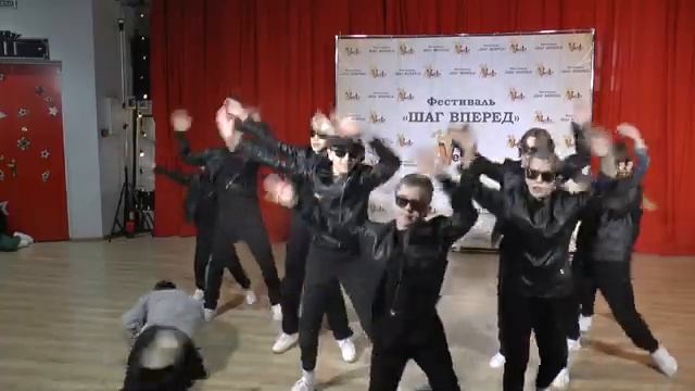 Все нормально. Школа танцев Friends crew. Рук. Морозовы Сергей и Юлия смотреть онлайн